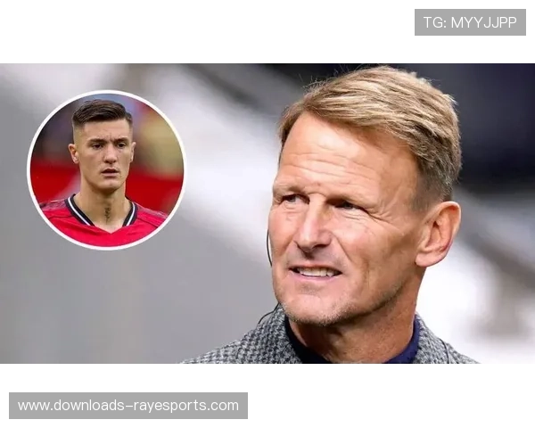 谢林汉姆评舍什科：曼联前锋潜力巨大但需经验积累