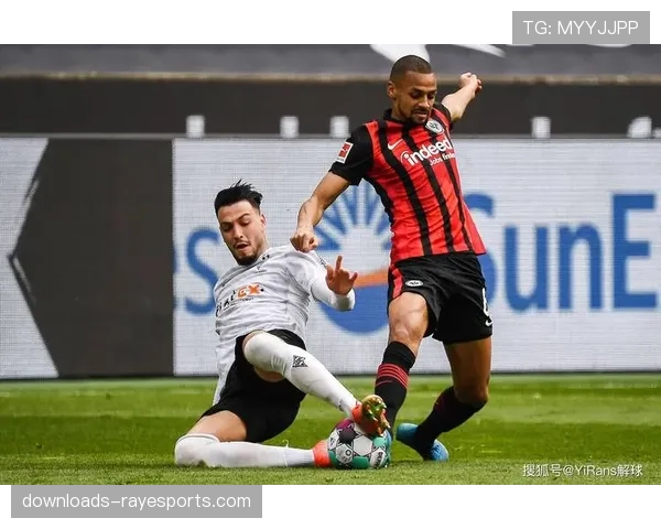 法兰克福主场对阵门兴格拉德巴赫，中游拉锯战战术博弈定乾坤